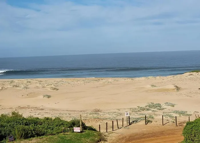 Beautiful Cottage Fantastic Beach
