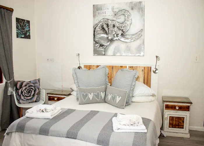 Storms River Guest Lodge