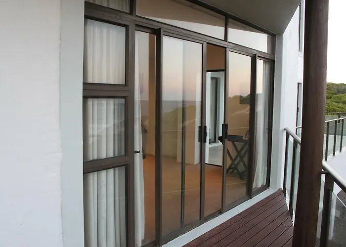 Oyster Bay Beach House